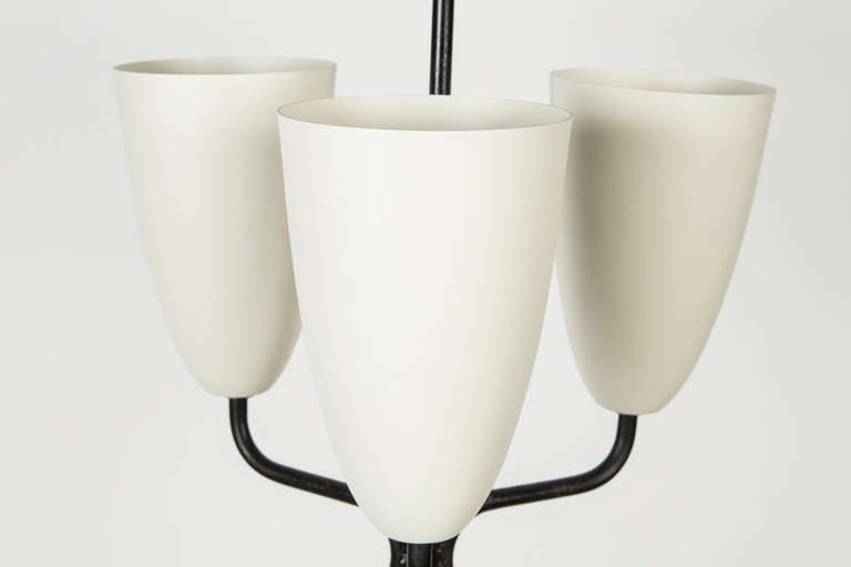 Lightolier 1950's Black and White Table Lamp In Excellent Condition In Los Angeles, CA