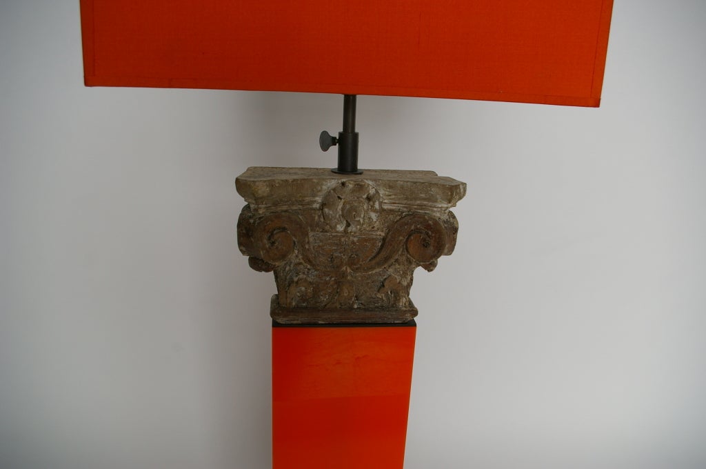 19th Century Carved  Wooden  Capital Table Lamp In Excellent Condition For Sale In Los Angeles, CA