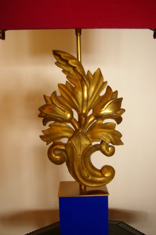 19th Century Carved Wooden Capital Table Lamp For Sale 2