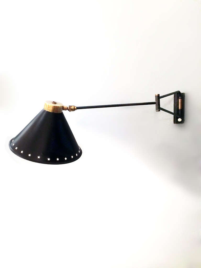 Single Mid Century French Wall Sconce In Excellent Condition In Los Angeles, CA