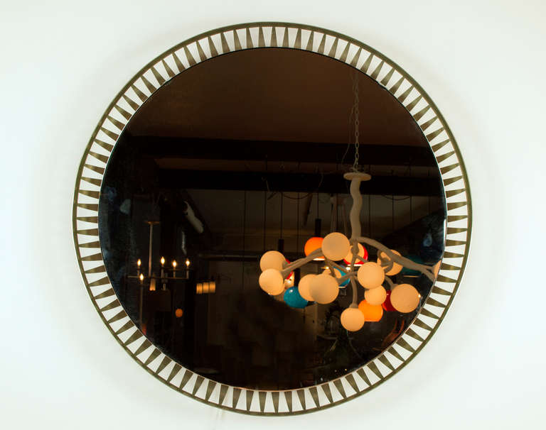 Italian Lighted Mirror edited by Stilnovo.
Lighted by new LED light.
Original mirror.