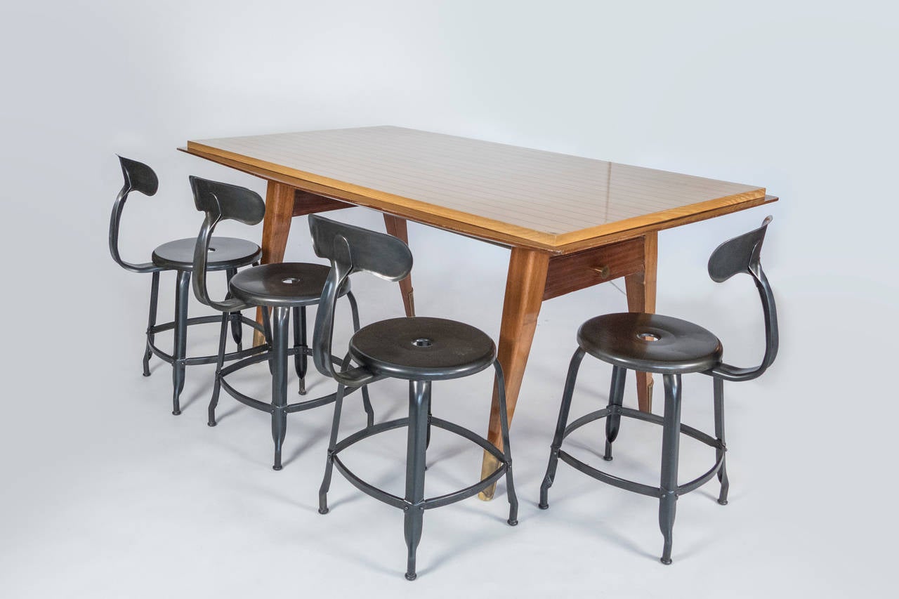 Mesa de comedor francesa de 1950 en venta 1