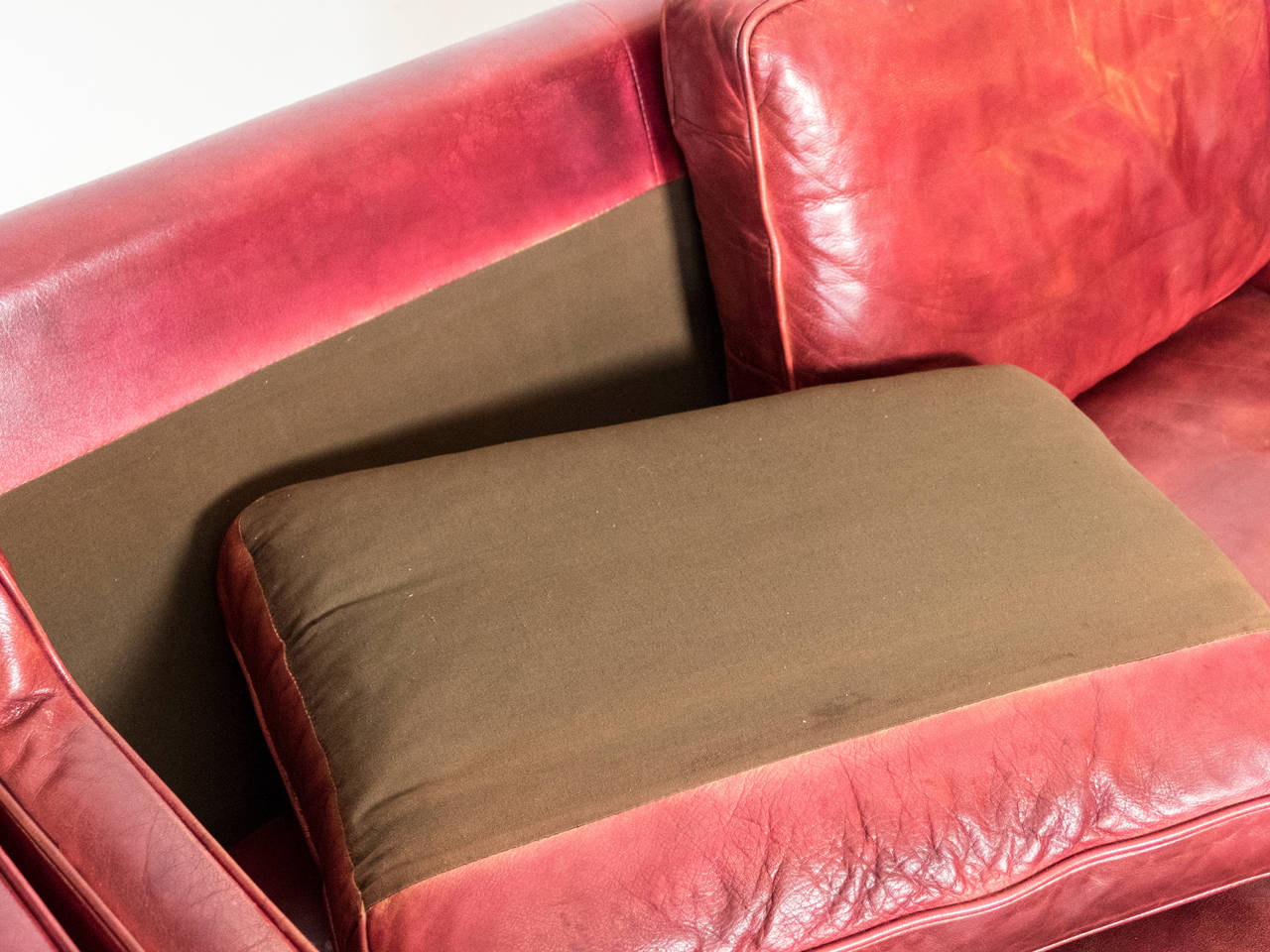Red Leather Sofa by Borge Mogensen 3