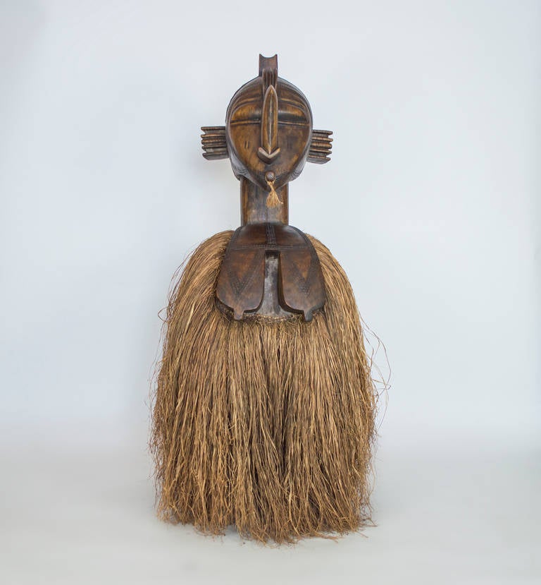 Shoulder Mask from Baga Nimba, 1950's In Excellent Condition In Los Angeles, CA