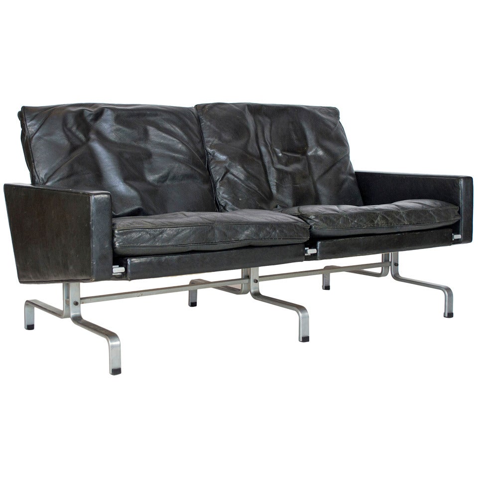 Sofa Designed by Poul Kjærholm