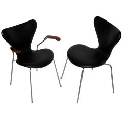 Pair of Arne Jacobsen Series 7 Chairs
