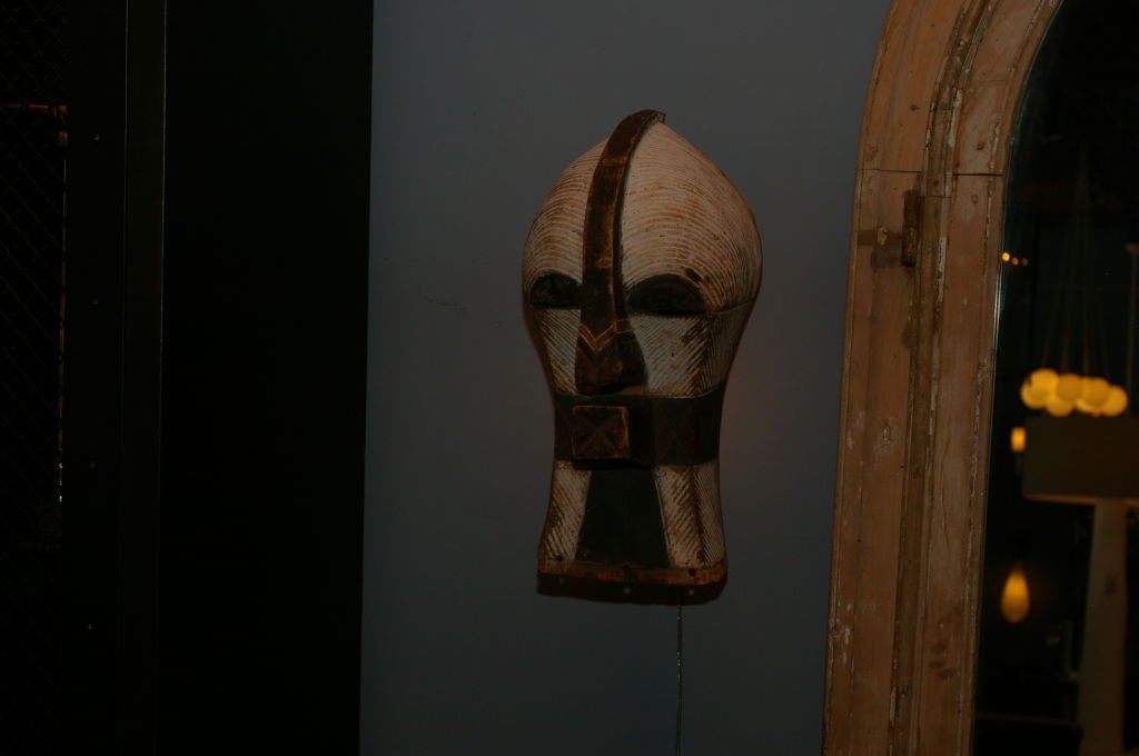 Antique Pair of Kifwebe Masks 4