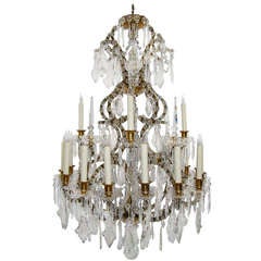 Very fine French original Bagues chandelier with magnificent crystals