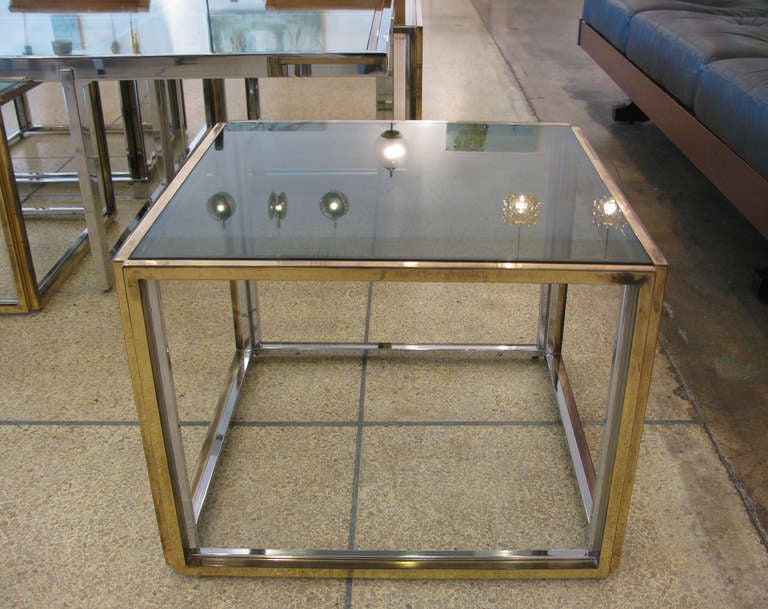 Fin du 20e siècle Table en verre de la Maison Charles avec quatre tables d'appoint