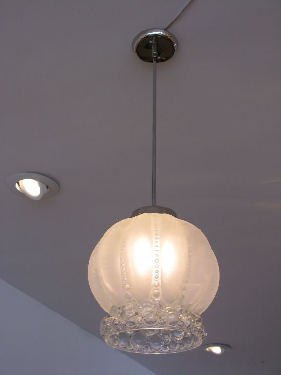 Doria Bubbled Glass Pendant