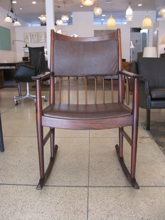 Arne Vodder Rosewood Rocking Chair In Excellent Condition In Los Angeles, CA