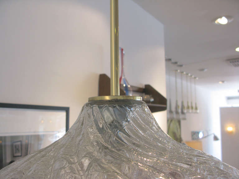 Doria Crackled Glass Pendant Light In Excellent Condition In Los Angeles, CA