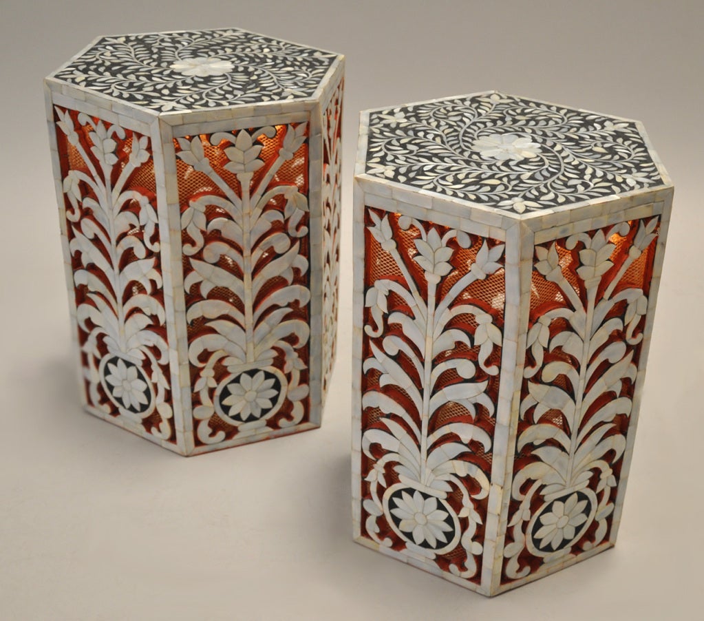 Tony Duquette (1914-1999) Pair of small Illuminated Tables 1