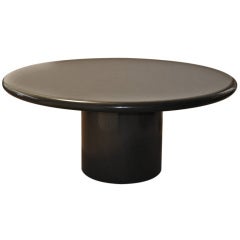 Vintage  66" Round Dinning Table by Michael Taylor