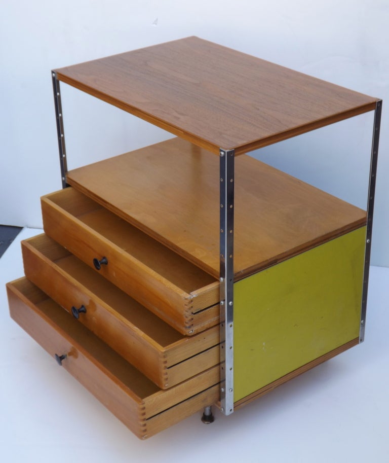 American ESU 100 by Charles and Ray Eames For Sale