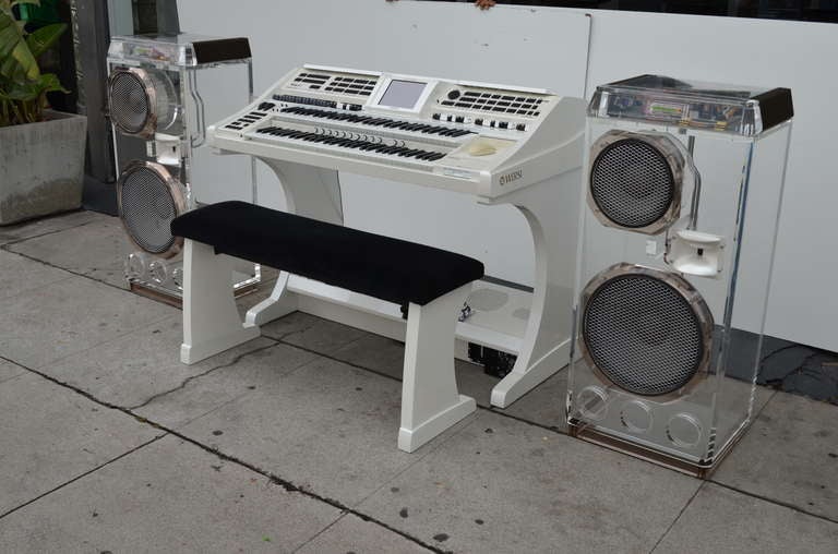 Insane Wersi Organ with Lucite Speakers