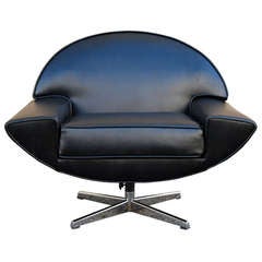Johannes Andersen Saturne Swivel Chair