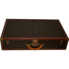 Large Louis Vuitton Suitcase