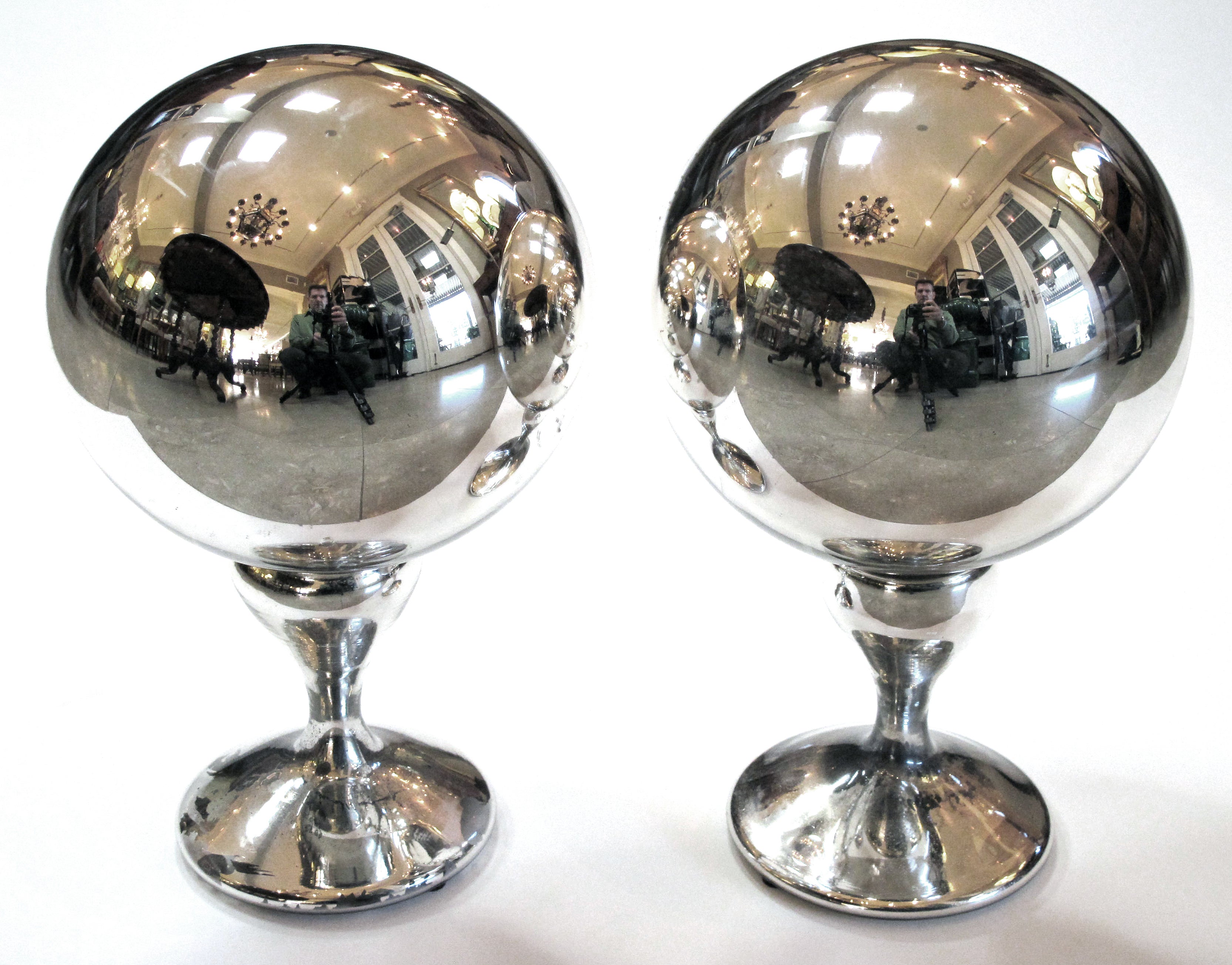 A Rare Pair of American Mercury Glass Gazing Balls; the 'Silent Butler'
