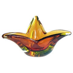 A Good Quality Murano Mid-Century Gold Art Glass 3-Point Bowl