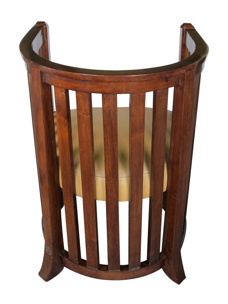 Arts and Crafts A Handsome Pr of English Arts&Crafts Black Walnut Barrel-Back Chairs