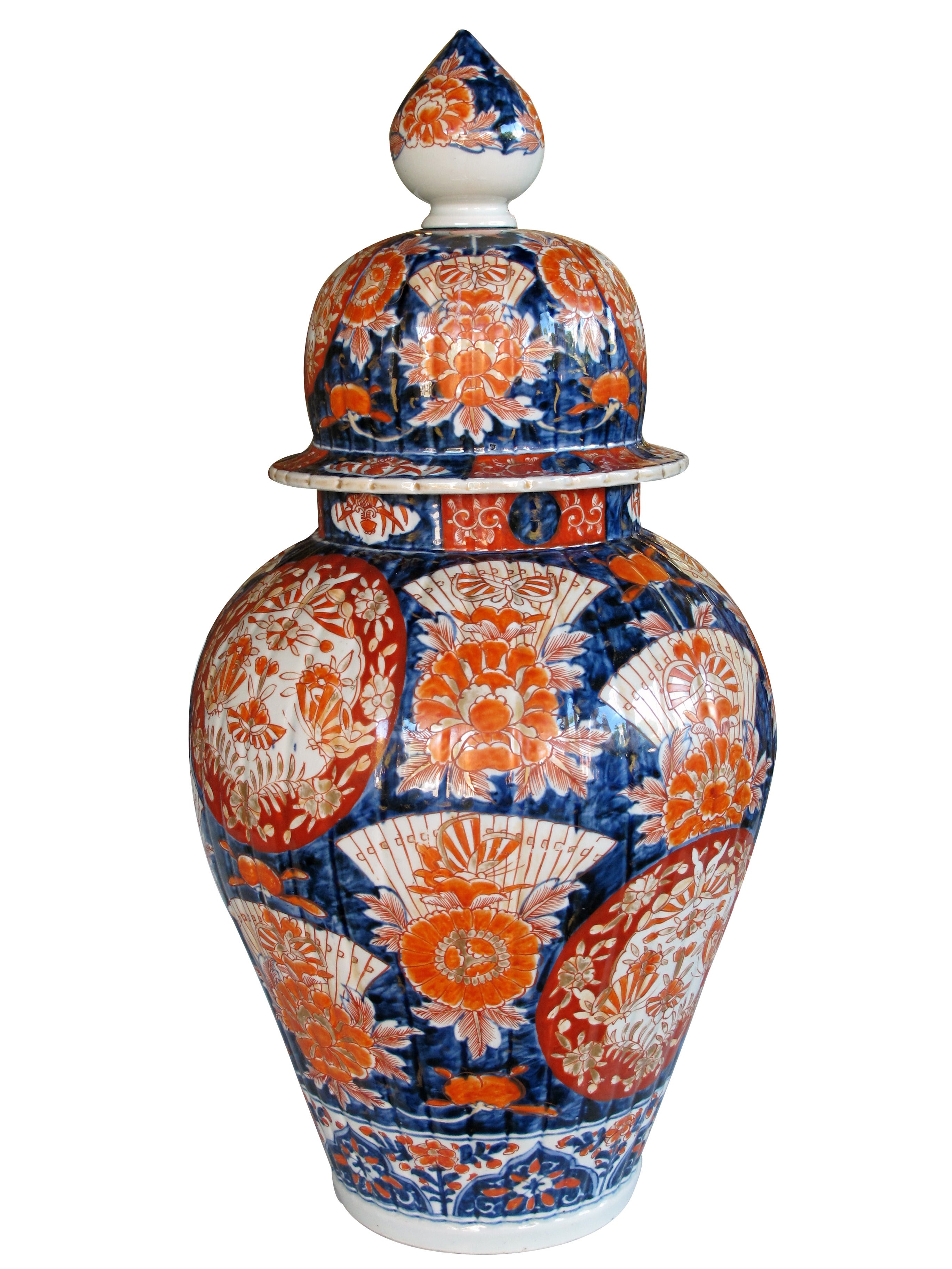 A Large Japanese Imari Porcelain Covered Ginger Jar