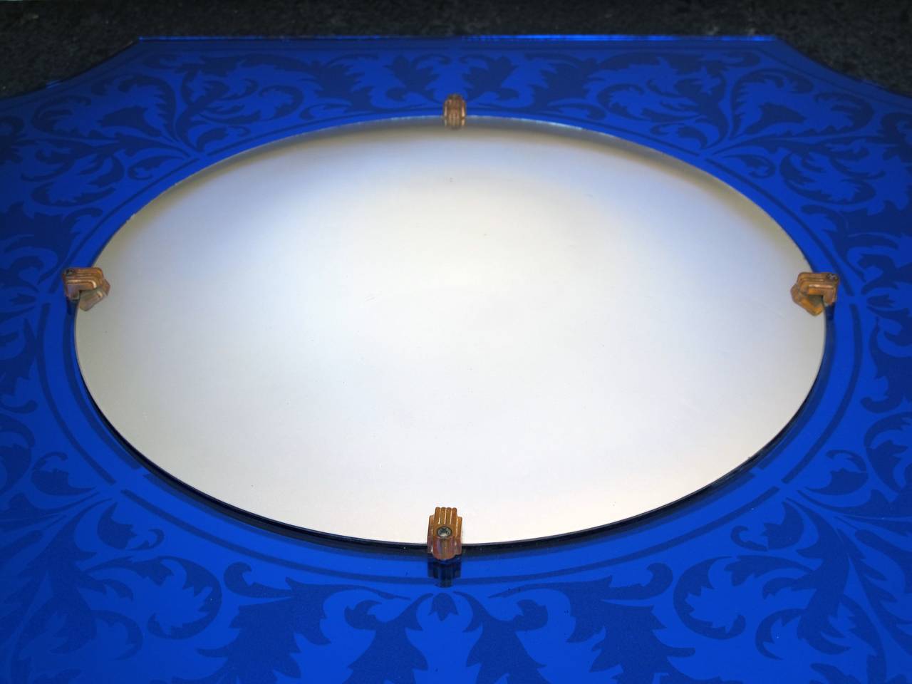 Stylish American Art Deco Bull's Eye Mirror with Etched Cobalt Blue Frame In Excellent Condition In San Francisco, CA