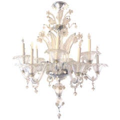 A Shimmering and Large-Scaled Murano Mid-Century Clear Art Glass 12-Light Chandelier with Gold Inclusions