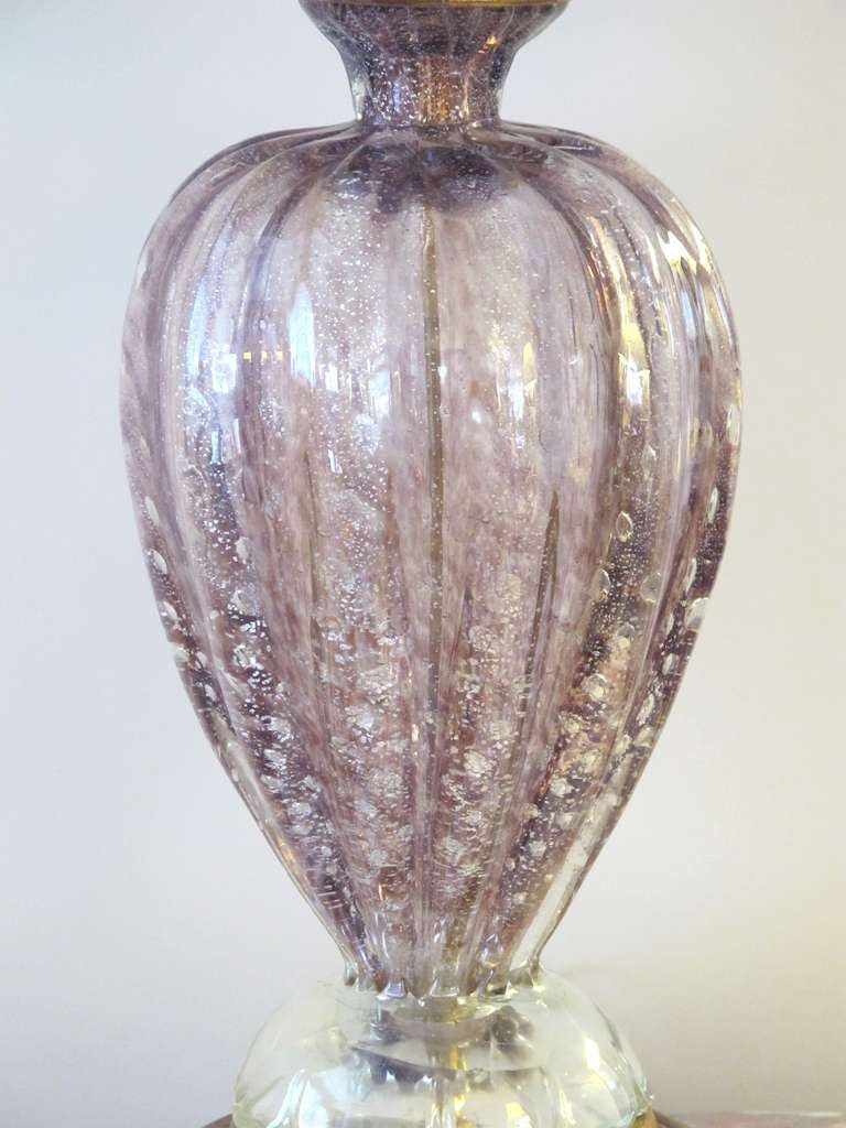 Italian Shimmering Murano Mid-Century Aubergine Bullicante Art Glass Lamp with Silver 