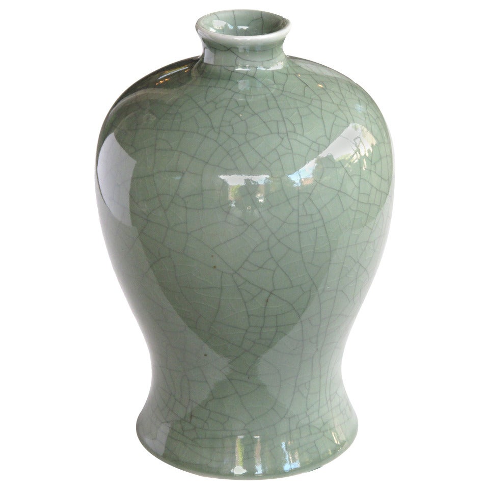 Elegantly-Shaped Chinese Celadon Crackle-Glazed Mei Ping 'Plum' Vase For Sale