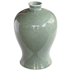 Elegantly-Shaped Chinese Celadon Crackle-Glazed Mei Ping
Plum
Vase