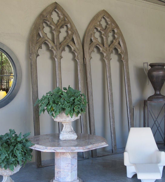 A Grand-Scaled Pair of American Gray Painted Neogothic  Window Frames In Excellent Condition In San Francisco, CA