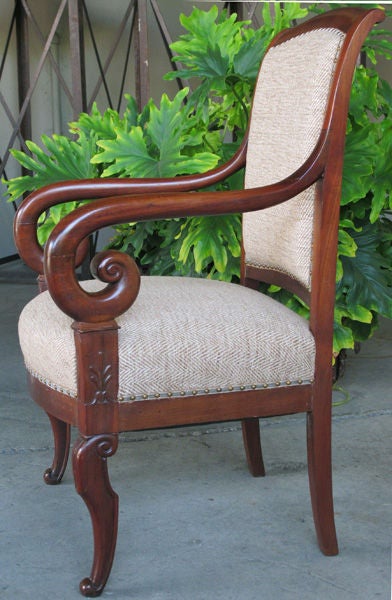 A Handsome French Restauration Mahogany Armchair In Excellent Condition In San Francisco, CA