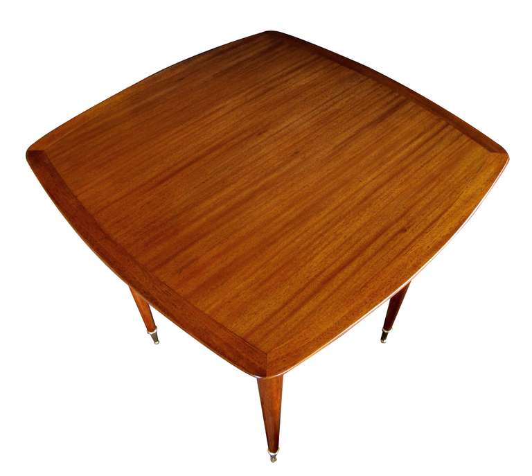 A Stylish French Modernist 1950's Mahogany Game Table With Four Matching Chairs In Excellent Condition In San Francisco, CA