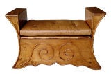 Shapely American Folk Art Pine Blanket Bench w/Faux Bamboo Trim