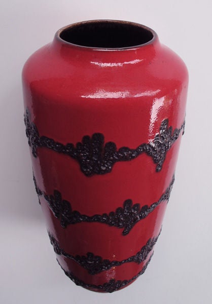 A Large-Scaled West German 1960's Red Glazed Ovoid Lava Pot In Excellent Condition For Sale In San Francisco, CA