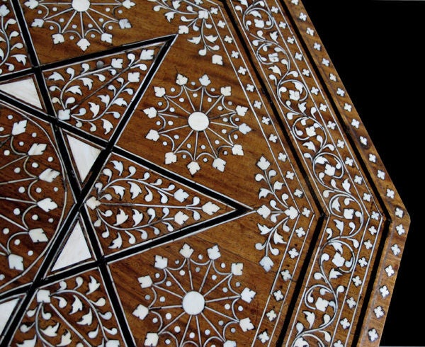 Well-Crafted & Good-Scaled Anglo-Indian Octagonal Table w/Inlay 2