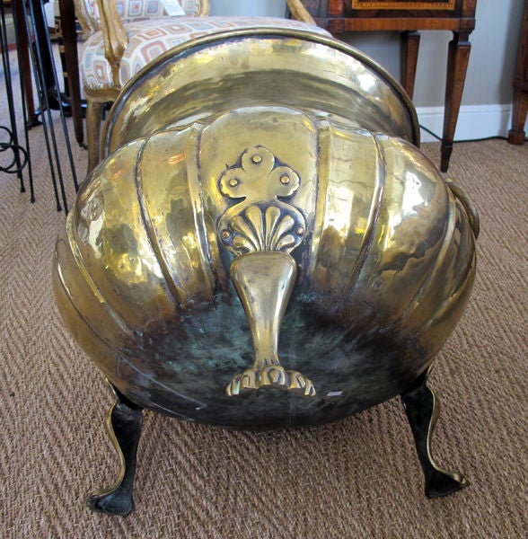 An Exceptional and Large-Scaled Pair of English Hand-Hammered Brass Lobed Jardinieres with Lion Ring Handles 4