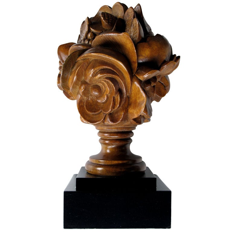 A Delightful French Art Nouveau Carved-Ash Floral Bouquet Finial