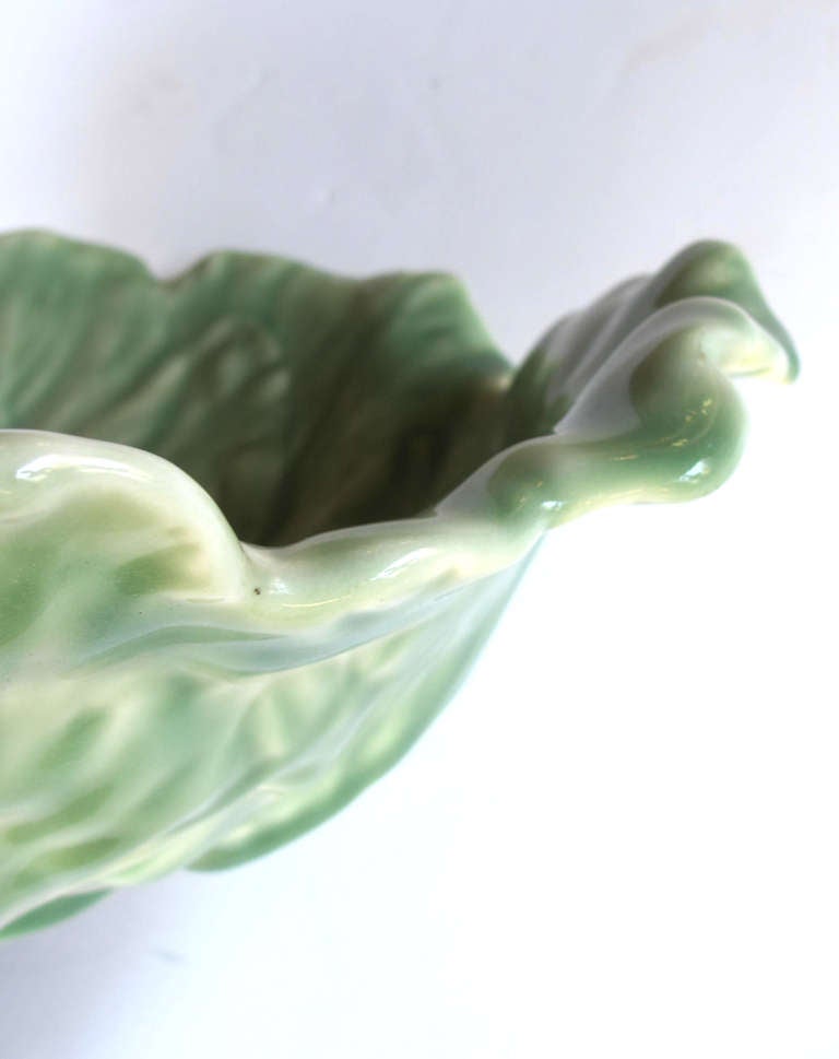 Mid-20th Century Boldly-Scaled American Rookwood Art Pottery Pale-Green Glazed Cabbage-Leaf Bowl