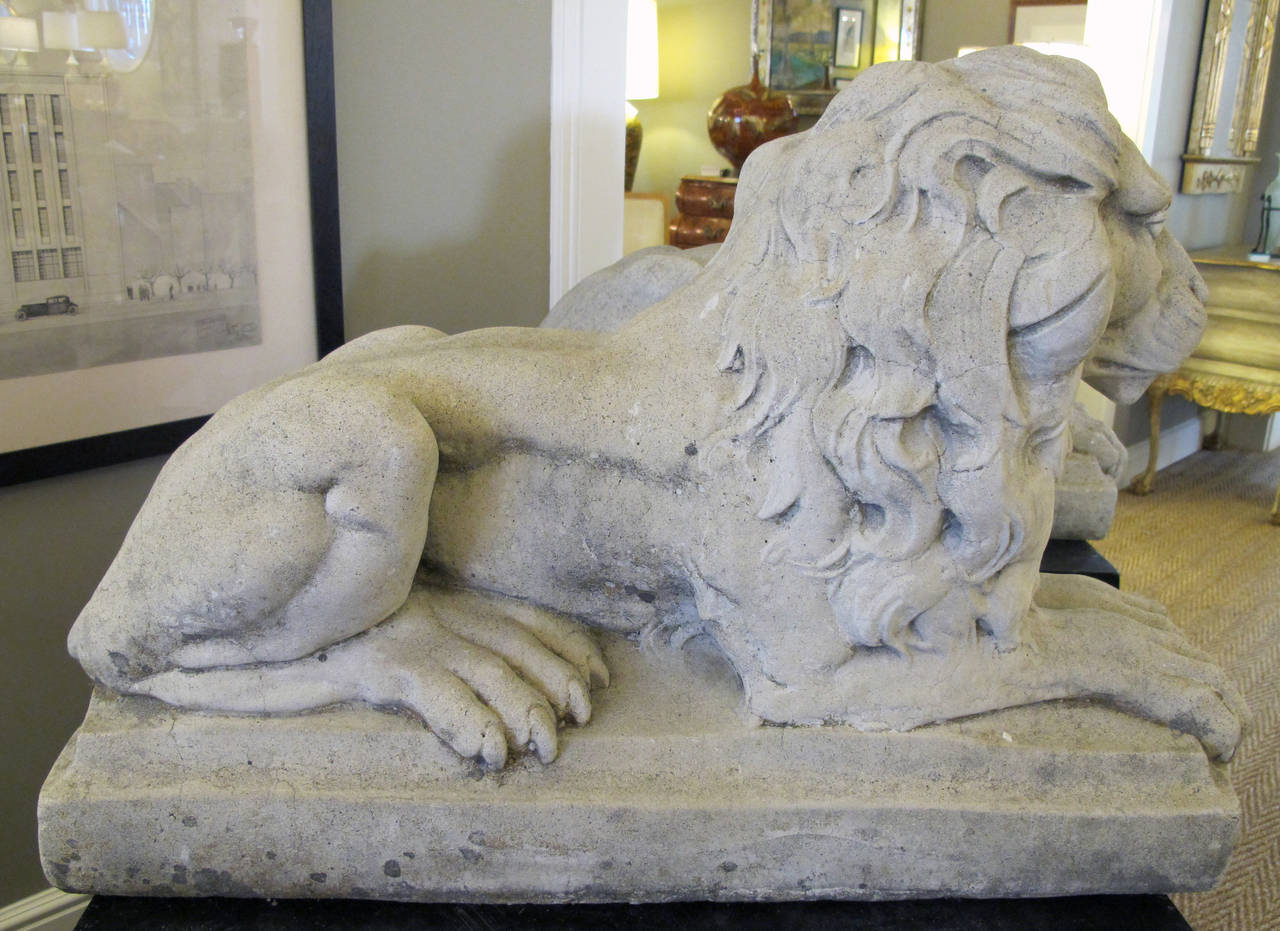 Mid-20th Century Well-Rendered Pair of English Cast Stone Garden Lions