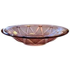 Large-Scaled French Art Deco Frosted and Clear Amethyst Glass Bowl