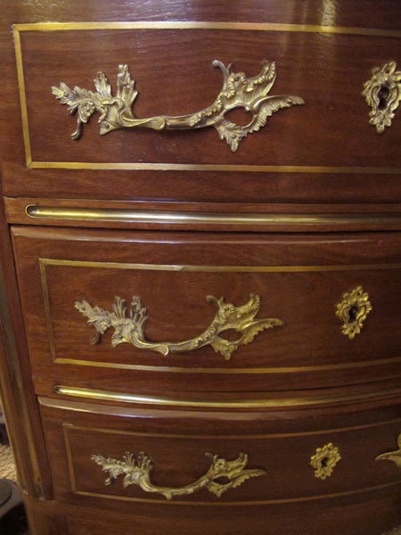 A Pair of Danish Empire Style Mahogany 3-Drawer Marble Topped Bow-Front In Excellent Condition For Sale In San Francisco, CA