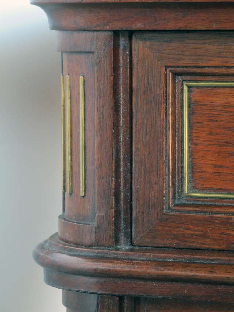 Good Quality Pair of Viennese Mahogany Cabinets by Ludwig Schmitt, Vienna 1