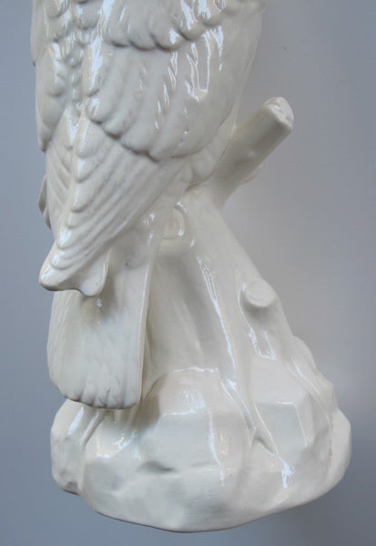 A Striking Pair of English Minton Porcelain Cockatoo Figurines 2