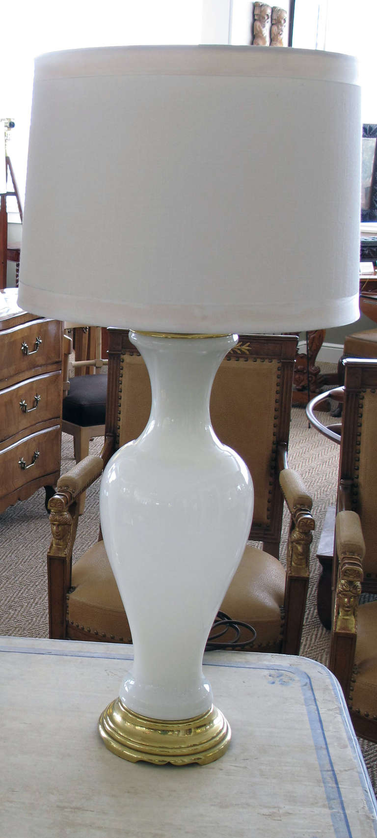 Elegant French 1960's White Opaline Baluster-Form Glass Lamp In Excellent Condition In San Francisco, CA