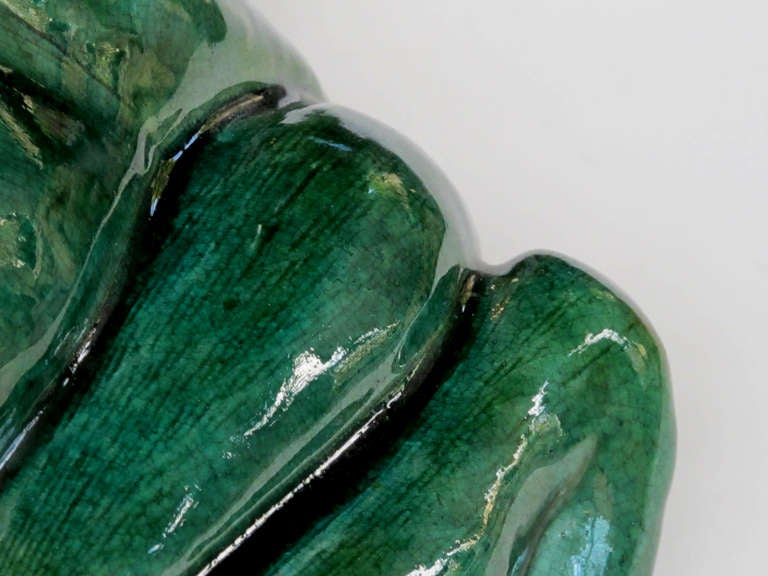 20th Century A Large and Rare Chinese Qing Dynasty Emerald-Green Glazed Ceramic Garden Frog