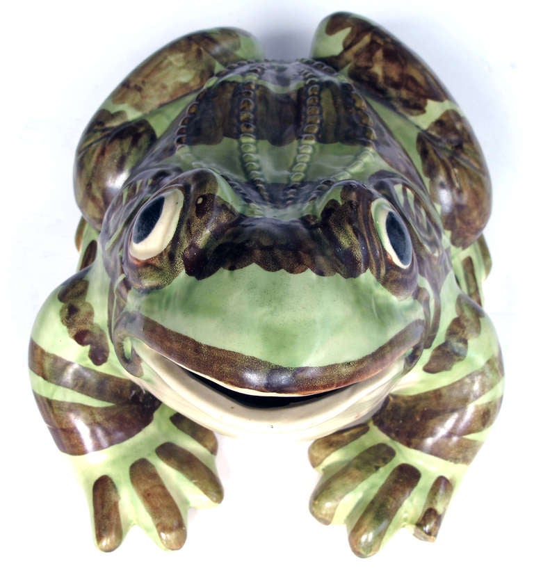 mccoy pottery frog