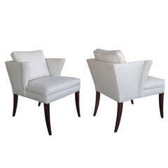  Sleek Pair of American Mid-Century Leather-Upholstered Armchairs