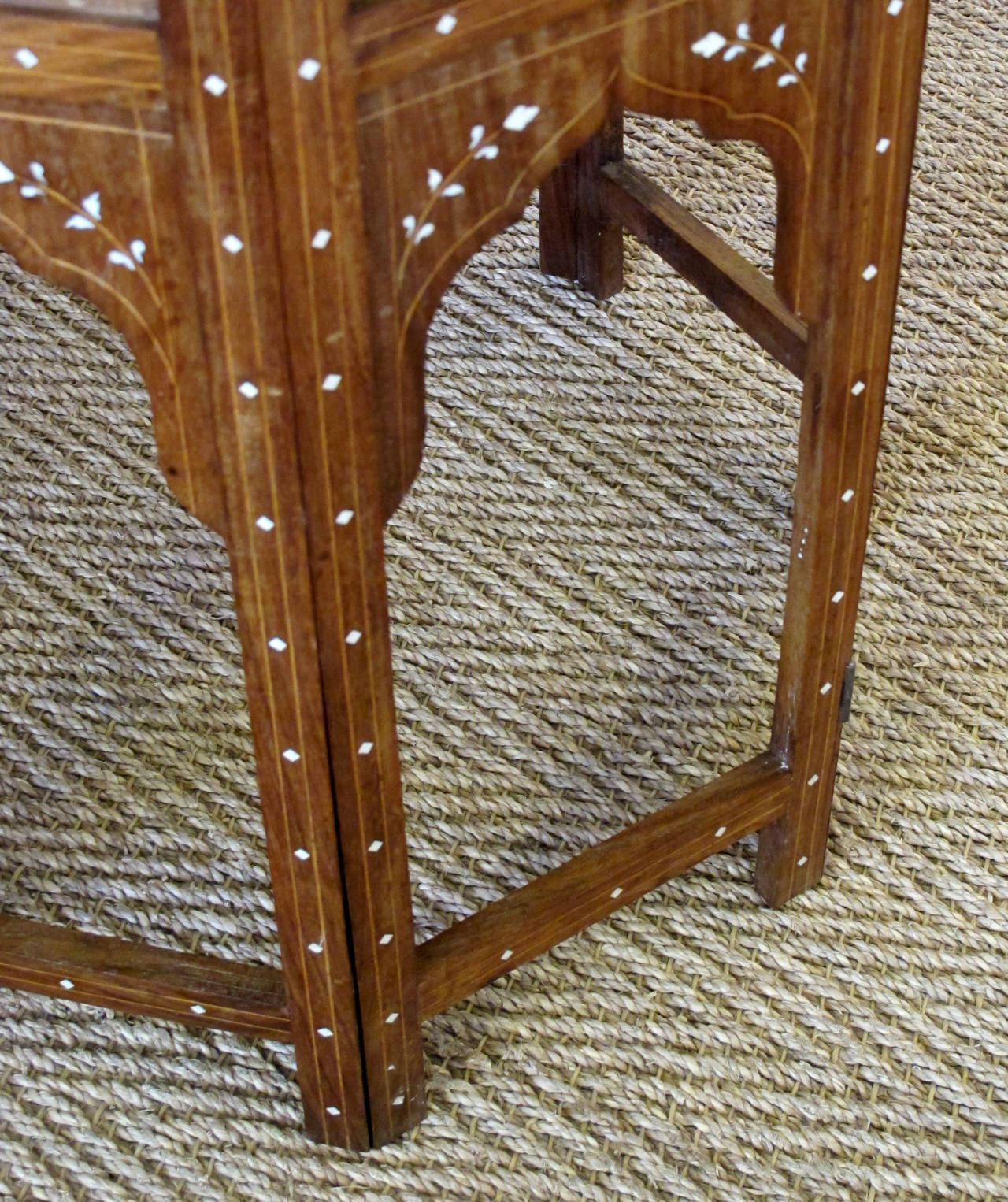 Inlaid Anglo-Indian Octagonal Traveling Table In Excellent Condition In San Francisco, CA